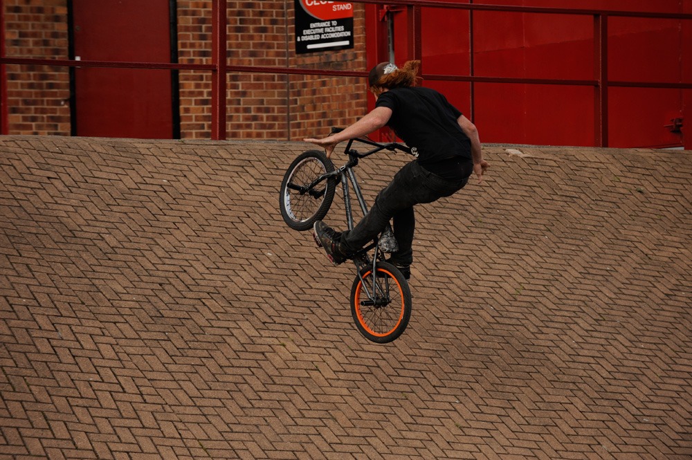 Ricky with the no hander, Barnsley AFC