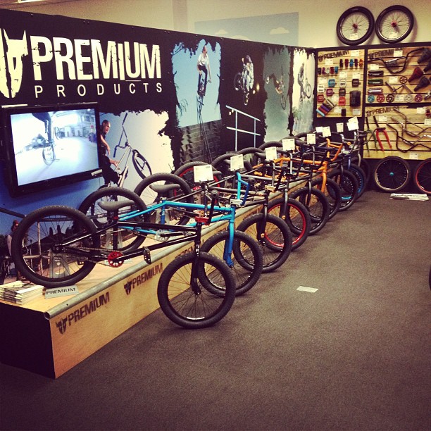 @premiumukbmx