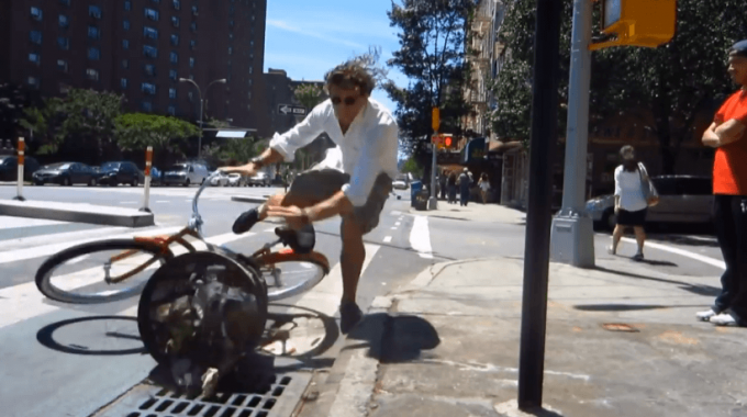 OFF TOPIC - Man Who Got Ticketed For Not Riding In Bike Lane, Films Himself Crashing Into Things In Bike Lanes