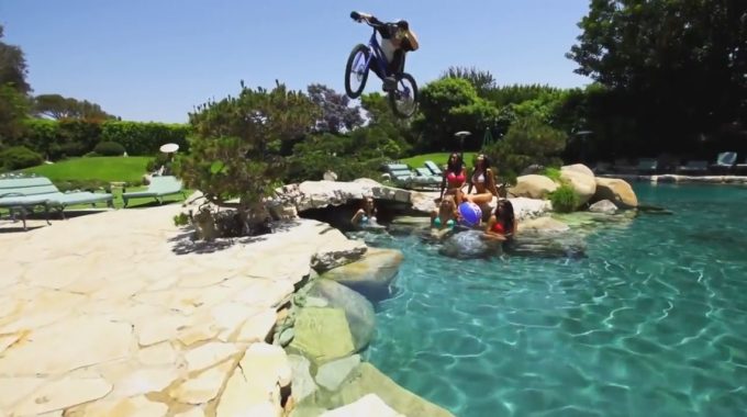 OFF TOPIC: Danny MacAskill at the Playboy Mansion