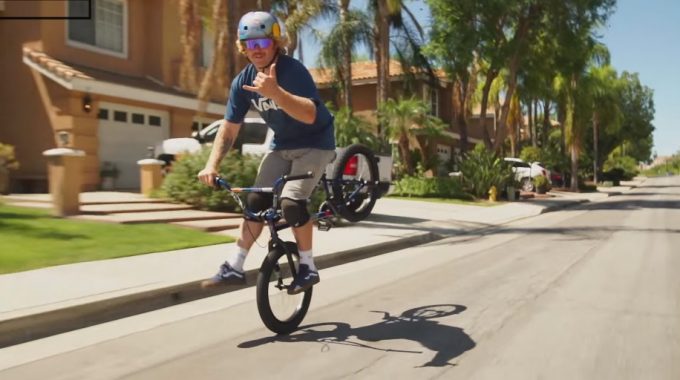 Red Bull Raditudes: We're Not Dying Today - S2 E3