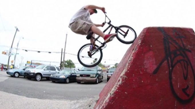 Animal Bikes: Chris Carter - Team SAF