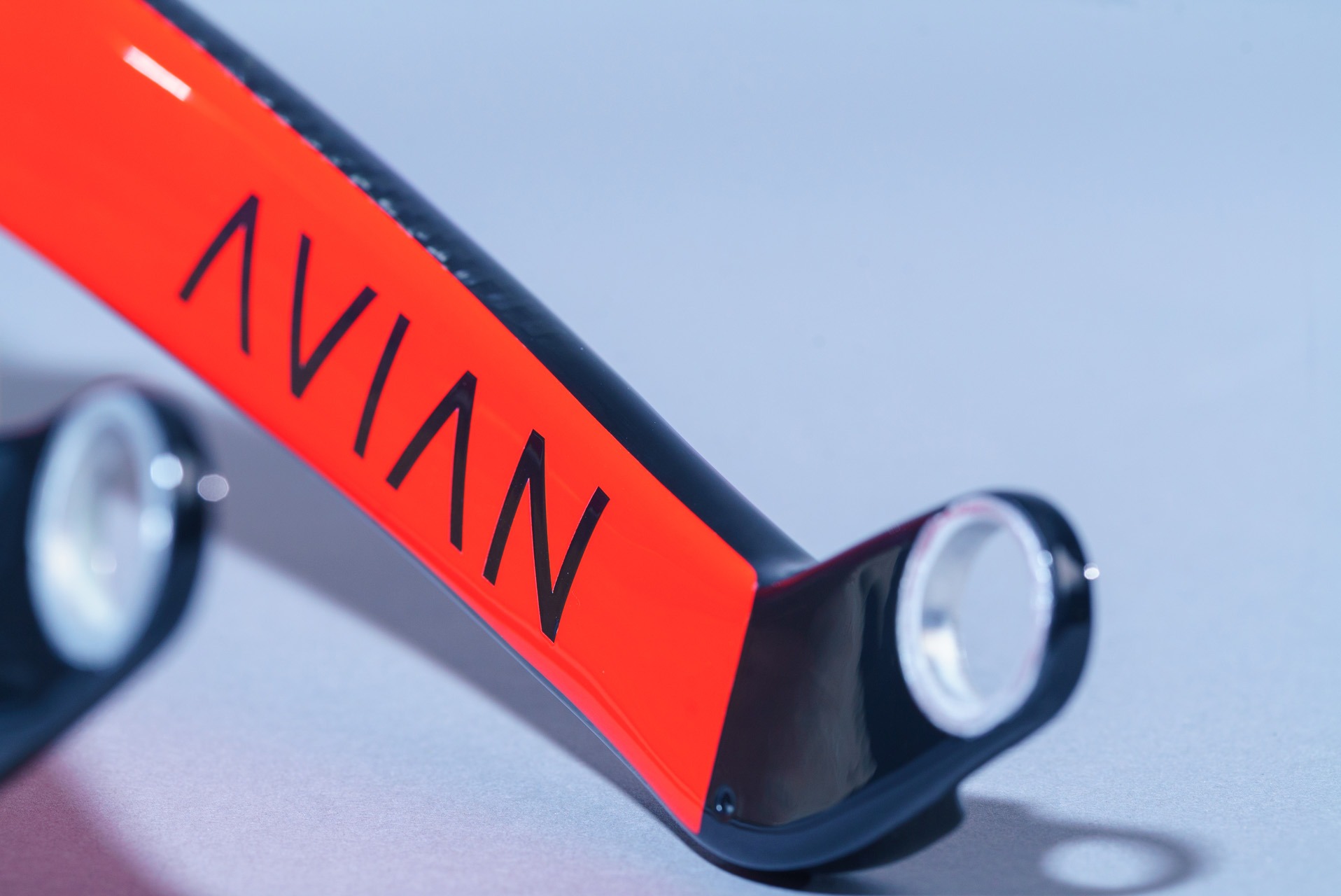 AVIAN - VERSUS TAPERED CARBON PRO FORKS - REVIEW | R
