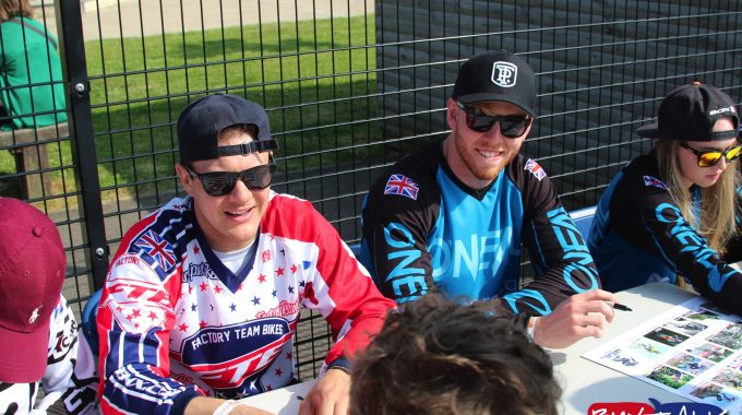 Pro Signing Poster Event - Cyclopark