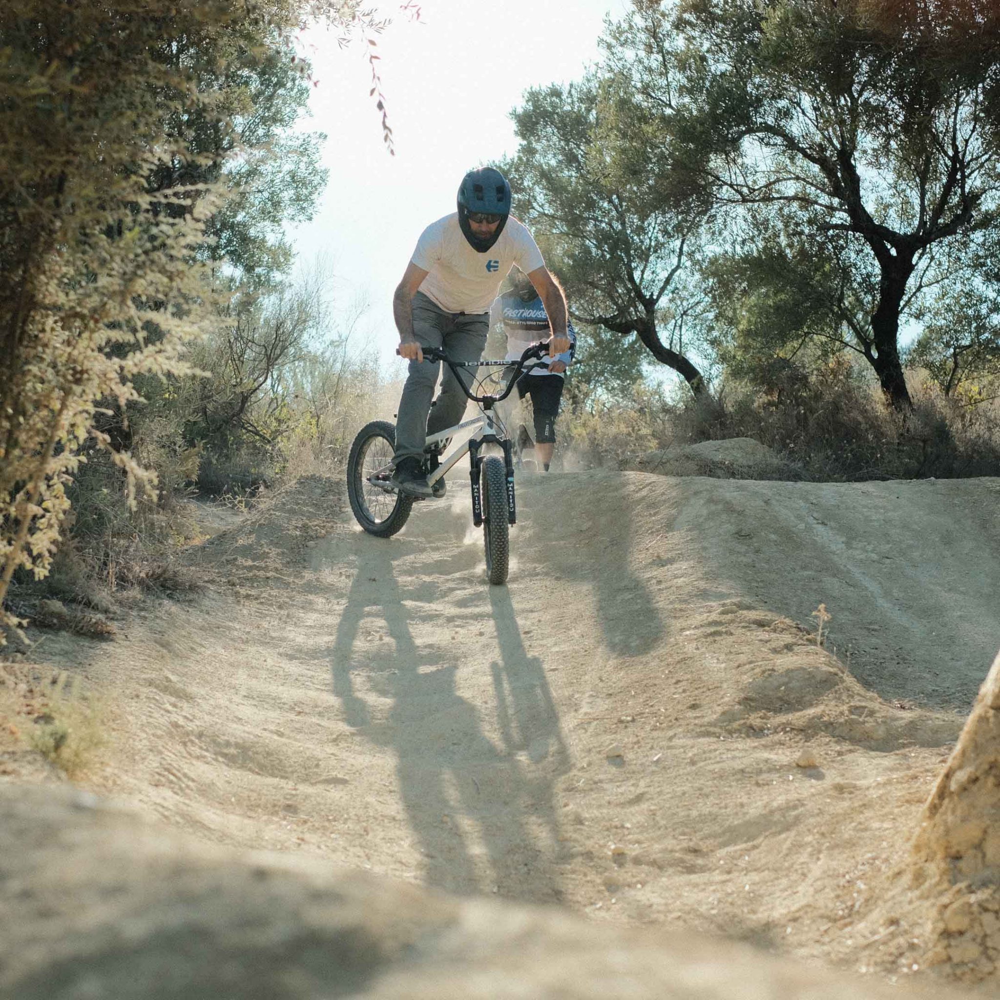 REVIEW Fingers Crossed BMX Fully Complete Rid...