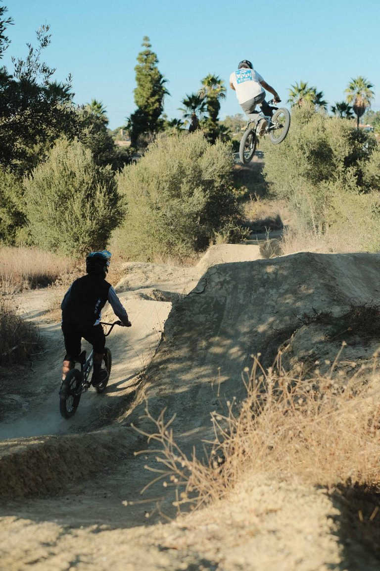 REVIEW Fingers Crossed BMX Fully Complete Rid...