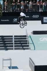 Courage, uprail to oppo whip