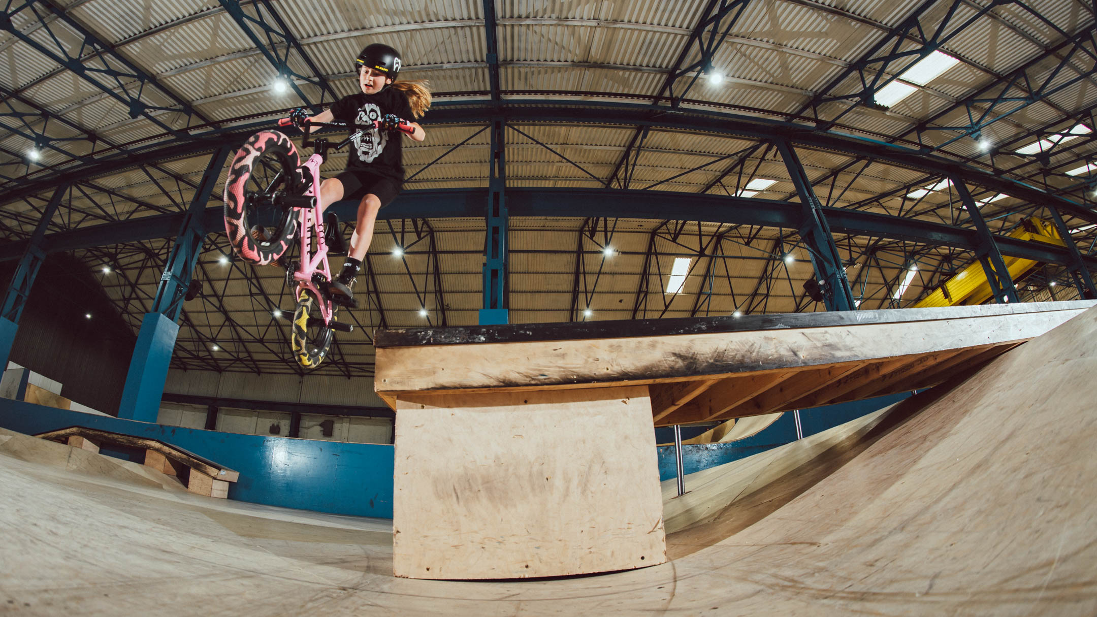 chrysant Collectief Slager WHO IS? Aubree Henson | Ride UK BMX