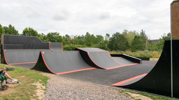 SPOT CHECK: Billingshurst Skatepark - Jubilee Fields Park