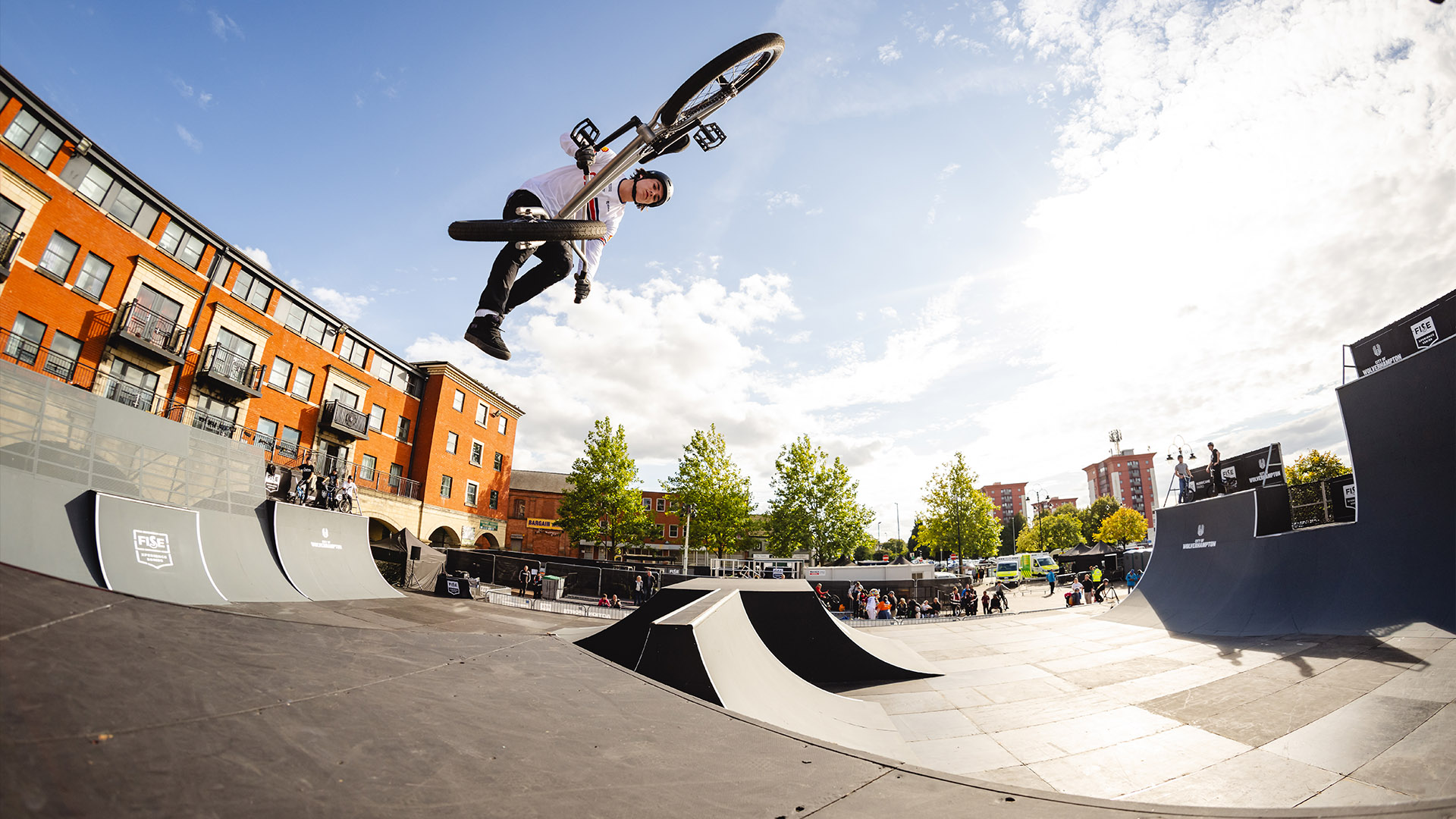 Fise: Wolverhampton